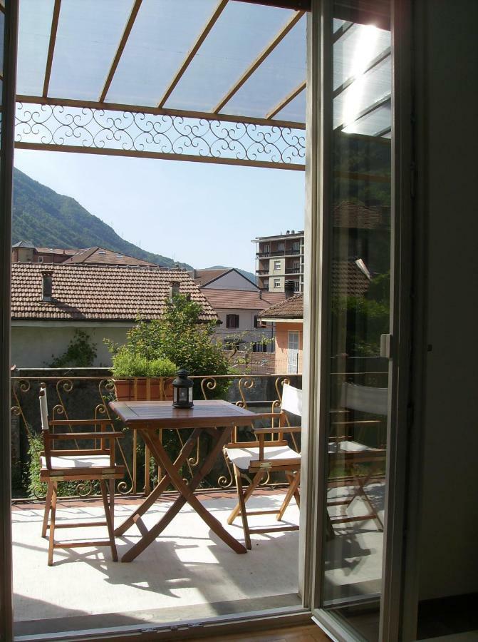 Casa Avezza Apartment Omegna Exterior foto